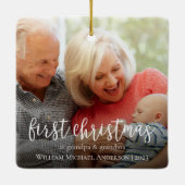 初めてのクリスマスas Grandpa & Grandaベビー写真 セラミックオーナメント (裏面)