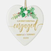 初めてのクリスマスHolly婚約した金ゴールドスクリプトの写真 セラミックオーナメント (右)