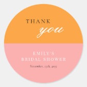 初めてのスプリッツで恋に落ちる モダン ブライダル シャワー ラウンドシール (正面)