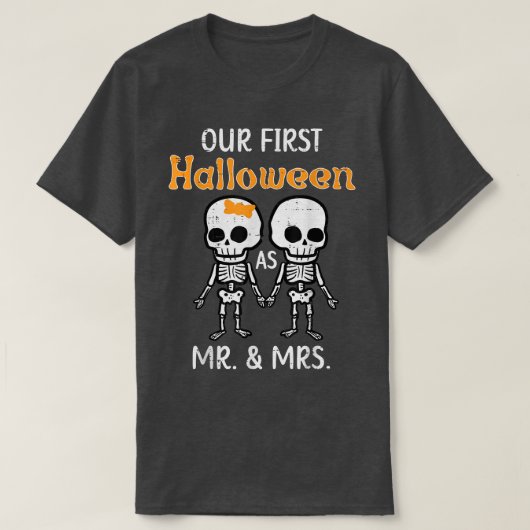 初めてのハロウィンのミセス・マッチングカップルが参加 Tシャツ (デザイン正面)
