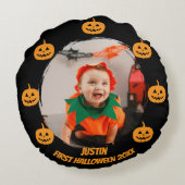 初めてのハロウィンの写真 ラウンドクッション (裏面)