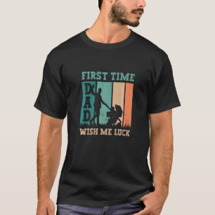 初めてのパパが父の日を祝う幸運を祈る Tシャツ