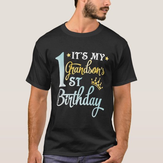初めての孫の誕生日が喜んでくれて Tシャツ (正面)