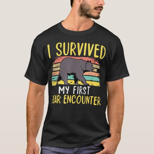 初めての熊との遭遇を生き延びた ハイカーズトレイル Tシャツ (正面)