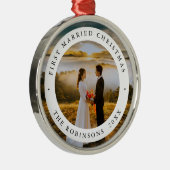 初めての結婚後のクリスマス カスタムフォト メタルオーナメント (右)