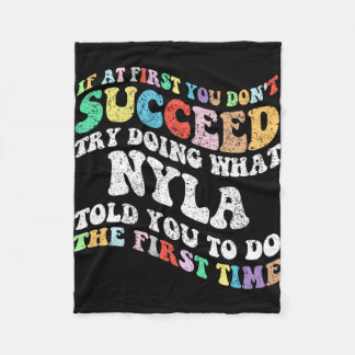 初めもして君はNylaを使おうとしない フリースブランケット