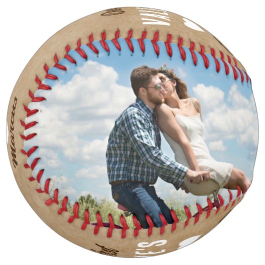 初バレンタインデーの写真2枚 ソフトボール (正面左)