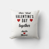 初モダン期バレンタインデーのカップル クッション (正面)