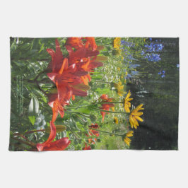 初夏の青いヒエンソウの深いオレンジ台所t キッチンタオル