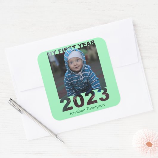 初年度2023年の切り出しモダンベビーフォトグリーン スクエアシール (封筒)