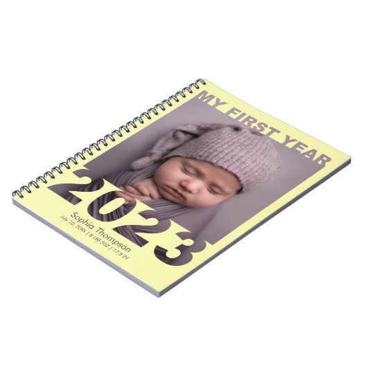 初年度2023年切り出しモダンベビー写真黄 ノートブック (左側)