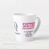 別のミスター・モノグラムの姉妹 カフェラテマグ (右アングル)