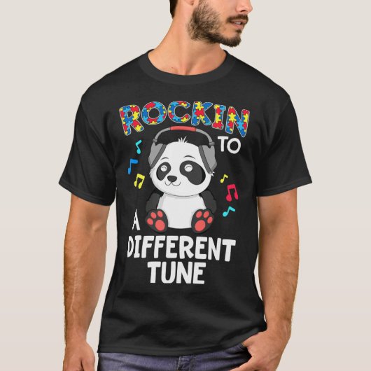 別のリズムに乗ってロック Panda 自閉症啓発 Tシャツ (正面)