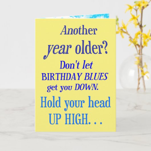 別の年より古いか。 誕生日の青無し カード (黄色い花)