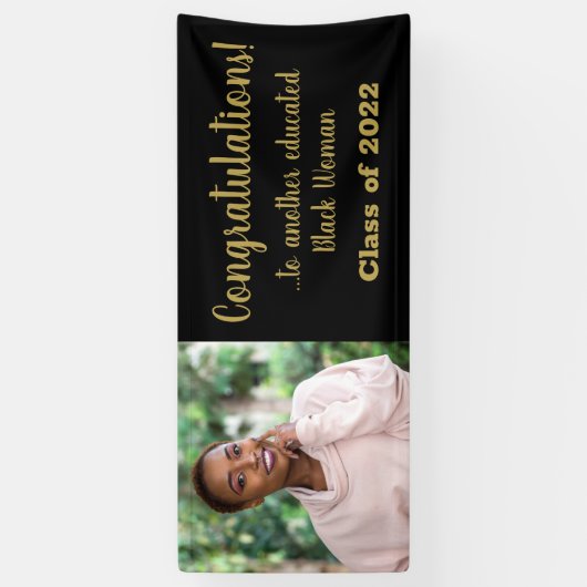 別の教育を受けた黒人女性2022年の卒業写真 横断幕 (縦)