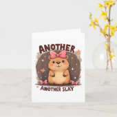 別の日また別の日かわいいキャピバラ恋人ピンク カード (黄色い花)