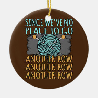 別の行の編み物クロチェータークレフタークロシェ セラミックオーナメント