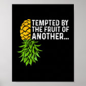 別の豚の果実に誘惑されるライフスタイル ポスター (正面)