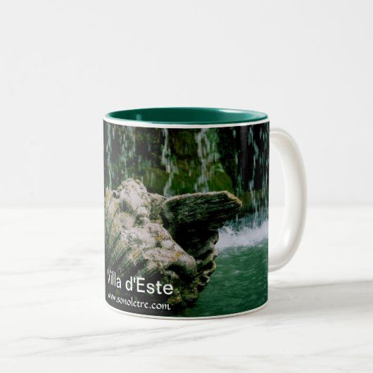 別荘のd'Esteの噴水の天使のマグ ツートーンマグカップ (正面右)