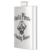 利得-太字--を追跡しているちょうど海賊 フラスク (左)