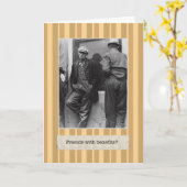 利点のバースデー・カードを持つ友人 カード (黄色い花)