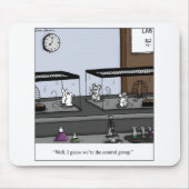 制御グループの実験室のネズミの漫画 マウスパッド (正面)