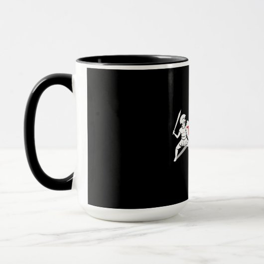 制御不能な精神は強くなる - ブラックコーヒーマグ マグカップ (左)