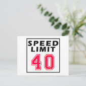 制限速度40誕生日デザイン ポストカード (スタンド正面)