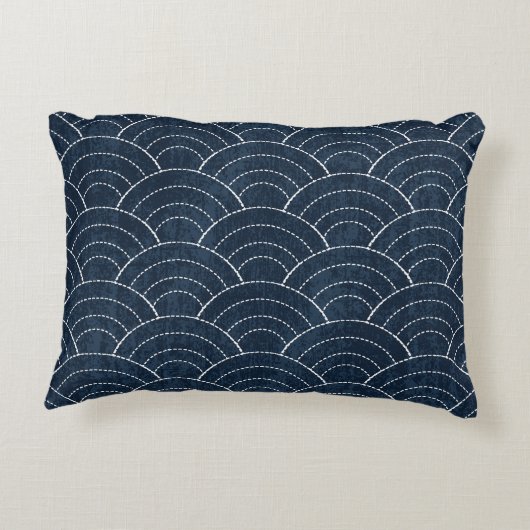 刺し子刺繍：アイ日本のゴ模様。 アクセントクッション (裏面)