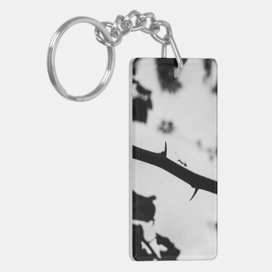 刺す キーホルダー (正面左)