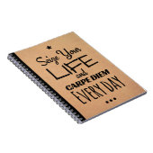 刺激のための感動的なノート: Carpe Diem! ノートブック (右側)