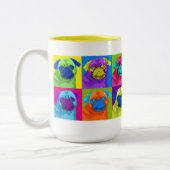 刺激を受けたなパグのマグ ツートーンマグカップ (左)