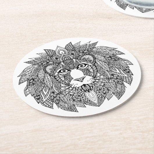 刺激を受けたなライオンの頭部4 ラウンドペーパーコースター (アングル)