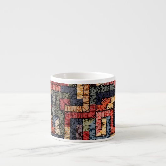 刺繍された幾何学的、民族的な質感 エスプレッソカップ (正面)