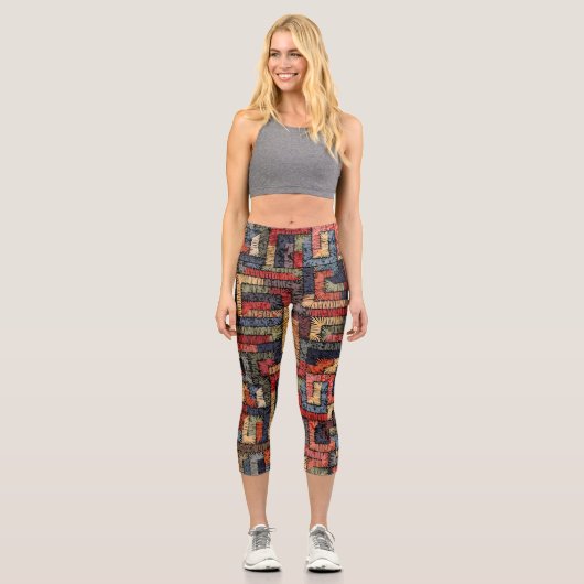 刺繍された幾何学的、民族的な質感 カプリレギンス (正面)