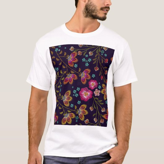刺繍された花:ファッションシームレスなパターン Tシャツ (正面)