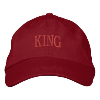 刺繍でおしゃれに"King Name"とプリントした帽子 刺繍入りキャップ