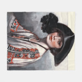 刺繍のブラウスを着た女性 フリースブランケット (正面(横))