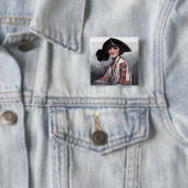 刺繍のブラウスを着た女性 缶バッジ (インサイチュ)