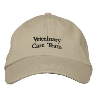 刺繍の入った「Veterinary Care Team」キャップ 刺繍入りキャップ