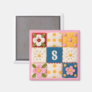 刺繍レースと花のモノグラムキルトブロック マグネット