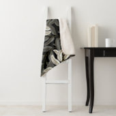 刺繍枝：黒白プリント。 シェルパブランケット (インサイチュ)