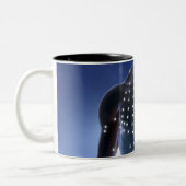 刺鍼術ポイントの軽い地図 ツートーンマグカップ (左)