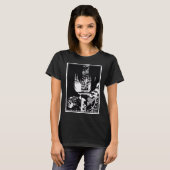 刺青された剣女性 Tシャツ (正面フル)