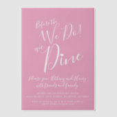 前に結婚ピンクのリハーサルのディナー ベラム紙招待状 (正面)