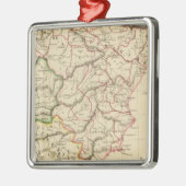 前のスペイン メタルオーナメント (左)