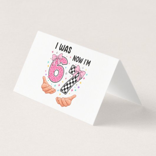 前は6歳、今は7歳の可愛い誕生日ナンバー (正面)