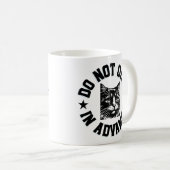 前もって従わない コーヒーマグカップ (正面右)