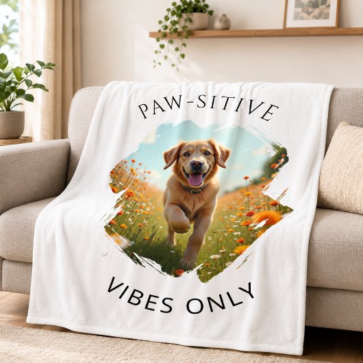 前向きなゴルデンレトリバー写真 フリースブランケット