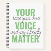 前向きGreen Your Voice Matterモチベーション引用文 ノートブック (正面)